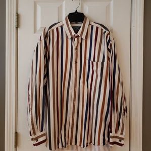 Mens collared shirt sz L CHAPS, Ralph Lauren